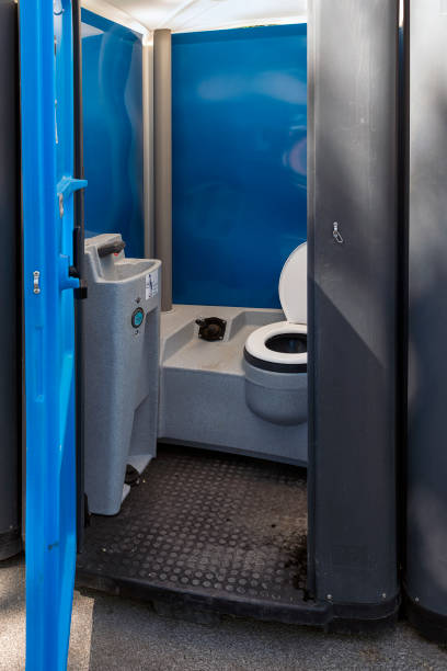 Best Portable restroom trailer rental  in New Lenox, IL